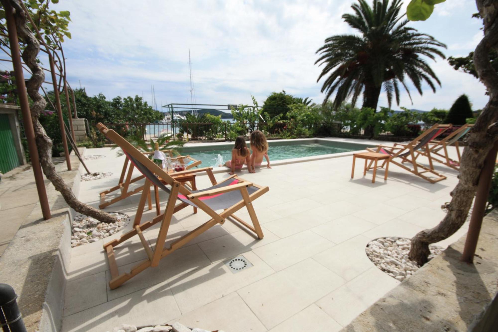 Apartments Gina Trogir Exterior photo