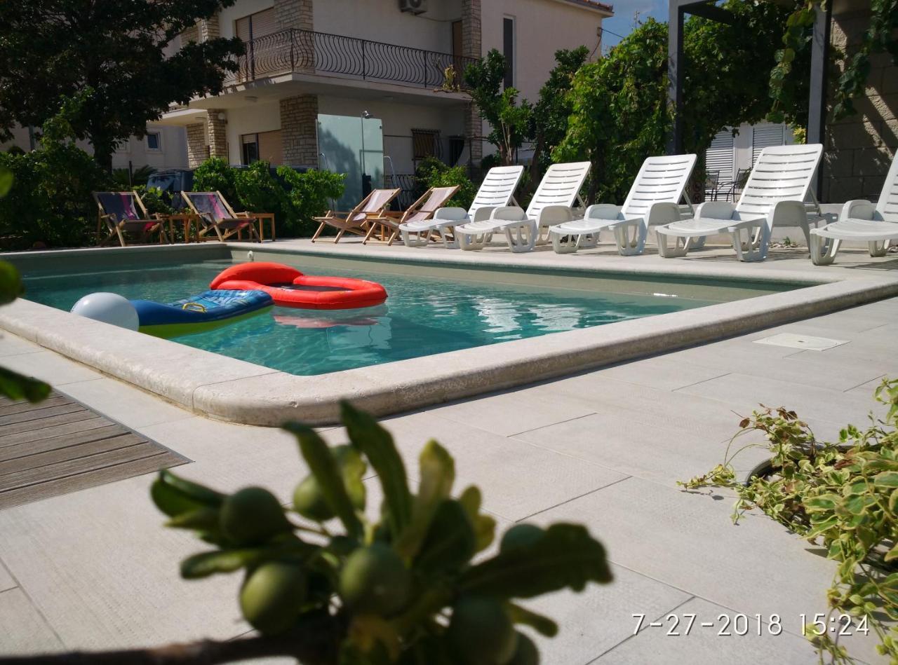 Apartments Gina Trogir Exterior photo